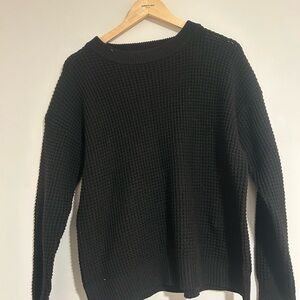 Time and Tru Black Crewneck Sweater